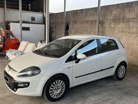 Usata Fiat Punto Evo Dynamic 75 CV (55 kW) 2011 Bianco Utilitaria