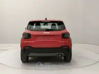 Ny Jeep Avenger Longitude 101 HK (74 kW) 2026 Röd SUV