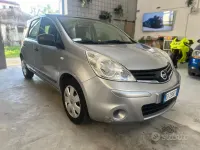 Usata Nissan Note Tekna 86 CV (63 kW) 2011 Grigio Utilitaria
