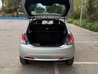 Usata Lancia Ypsilon 95 CV (69 kW) 2017 Grigio Utilitaria