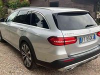 Usata Mercedes E220 All-Terrain Premium Plus 194 CV (142 kW) 2019 Argento Station wagon