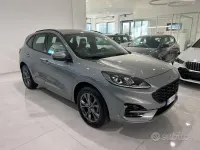Usata Ford Kuga ST 152 CV (111 kW) 2023 Grigio SUV