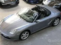 Usata Porsche Boxster 239 CV (175 kW) 2005 Grigio Cabrio