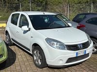 Usata Dacia Sandero 75 CV (55 kW) 2012 Bianco Berlina