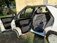 Usata Lancia Dedra 88 CV (64 kW) 1990 Bianco Berlina