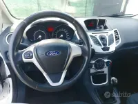 Occasion Ford Fiesta 68 ch (50 kW) 2012 Blanc Berline