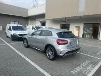 Usata Mercedes GLA200 136 CV (100 kW) 2017 Grigio SUV