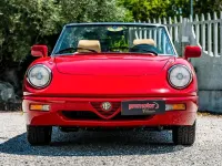 Usata Alfa Romeo Spider 106 CV (77 kW) 1990 Rosso Cabrio