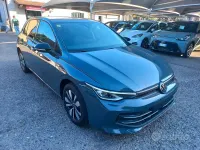 Usata VW Golf VIII Active 116 CV (85 kW) 2025 Grigio Berlina