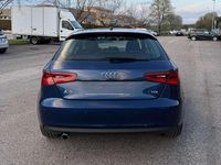 Usata Audi A3 Ambition 105 CV (77 kW) 2014 Blu/azzurro Berlina