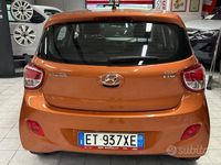 Usata Hyundai i10 67 CV (49 kW) 2014 Marrone Utilitaria