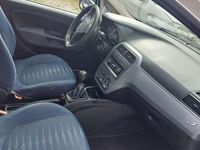 Usata Fiat Grande Punto 75 CV (55 kW) 2009 Bianco Utilitaria