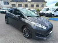 Usata Ford Fiesta ST-Line 75 CV (55 kW) 2017 Grigio Utilitaria