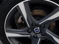 Usata Volvo V40 120 CV (88 kW) 2016 Bianco Station wagon