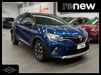 Usata Renault Captur Techno 101 CV (74 kW) 2023 Blu iron/tetto nero SUV