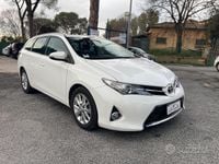 Usata Toyota Auris Touring Sports Lounge 2014 Bianco Station wagon