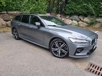 Usata Volvo V60 R-Design 190 CV (139 kW) 2019 Grigio Station wagon