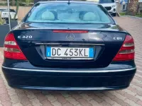 Usata Mercedes E320 Avantgarde 224 CV (164 kW) 2006 Bluazzurro Berlina