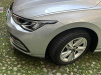 Occasion VW Golf VIII Life 116 ch (85 kW) 2023 Gris Berline