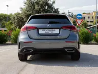 Usata Mercedes A180 Premium 116 CV (85 kW) 2019 Grigio Berlina