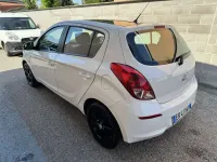 Usata Hyundai i20 75 CV (55 kW) 2013 Bianco Utilitaria
