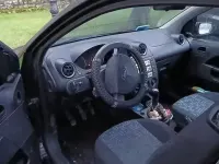 Usata Ford Fiesta 75 CV (55 kW) 2004 Nero Utilitaria