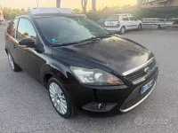Usata Ford Focus 90 CV (66 kW) 2008 Nero Utilitaria