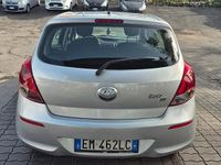 Usata Hyundai i20 Edition 77 CV (56 kW) 2012 Grigio Utilitaria