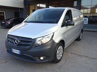 Usata Mercedes Vito 136 CV (100 kW) 2020 Argento Furgone