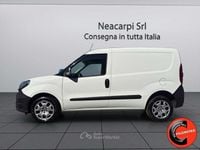 Usata Fiat Doblò 120 CV (88 kW) 2021 Bianco pastello Monovolume