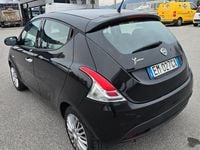 Usata Lancia Ypsilon Silver 77 CV (56 kW) 2012 Nero Utilitaria