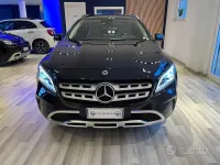 Usata Mercedes GLA200 136 CV (100 kW) 2018 Blu SUV