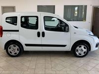 Usata Fiat Qubo Lounge 77 CV (56 kW) 2018 Bianco Monovolume