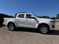 Nuova Isuzu D-Max 163 CV (119 kW) 2026 Splash white Pick-up