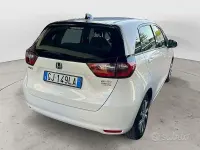 Usata Honda Jazz Elegance 109 CV (80 kW) 2022 Bianco Utilitaria