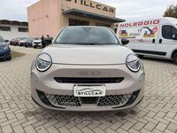 Usata Fiat 600 La Prima 101 CV (74 kW) 2025 Beige SUV
