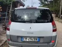 Usata Renault Scénic 106 CV (77 kW) 2008 Bianco Monovolume