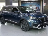 Gebraucht Peugeot 5008 Allure 120 PS (88 kW) 2017 Blau SUV
