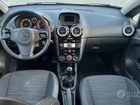 Usata Opel Corsa 75 CV (55 kW) 2014 Grigio Utilitaria