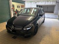 Usata Mercedes B180 109 CV (80 kW) 2015 Monovolume