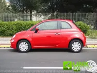 Begagnad Fiat 500 Pop 69 HK (50 kW) 2018 Röd Halvkombi