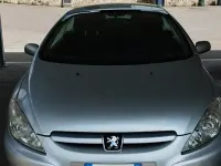 Usata Peugeot 307 CC 109 CV (80 kW) 2004 Grigio Cabrio