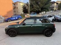 Usata Mini Cooper D 116 CV (85 kW) 2019 Verde Utilitaria