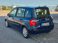 Usata Renault Modus Expression 68 CV (50 kW) 2010 Grigio Monovolume