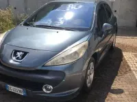 Usata Peugeot 207 88 CV (64 kW) 2007 Grigio metallizzato