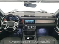 Usata Land Rover Defender SE 2023 Grigio SUV