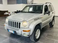 Usata Jeep Cherokee Limited 150 CV (110 kW) 2003 SUV