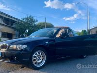 Usata BMW 318 Cabriolet Efficient Dynamics 143 CV (105 kW) 2004 Nero Cabrio