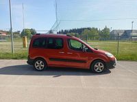 Usata Peugeot TePee Outdoor 90 CV (66 kW) 2009 Rosso Station wagon