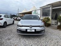 Usata VW Golf VIII Life 116 CV (85 kW) 2020 Argento Berlina